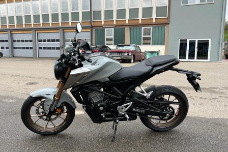 Honda_CBR Honda_CBR